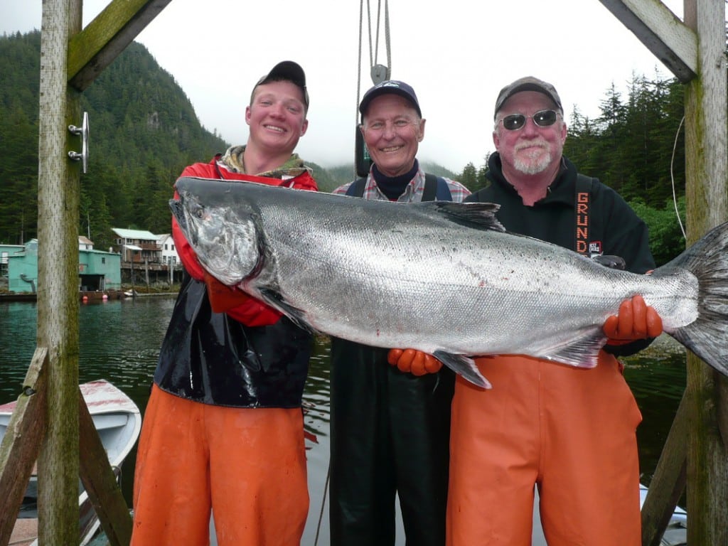 LARGEST KING SALMON OF THE SEASON. JOE CADWICK FROM NEW JERSEY LANDED ...